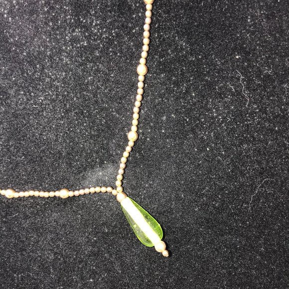 16" Gold and Green Necklace and Earring Set - Picture 2 of 4